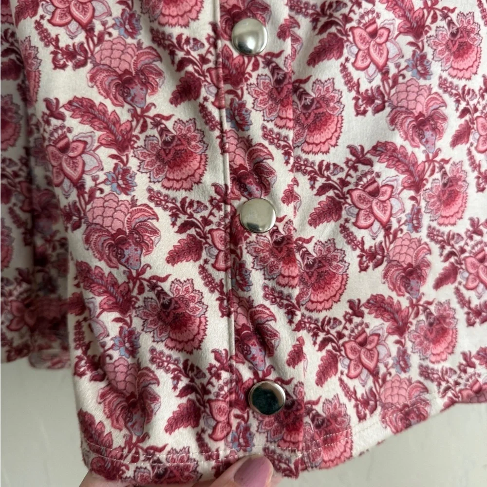 Torrid LoveSick Suede Floral Mini Button Front Skirt Pink Cream Plus Size 1